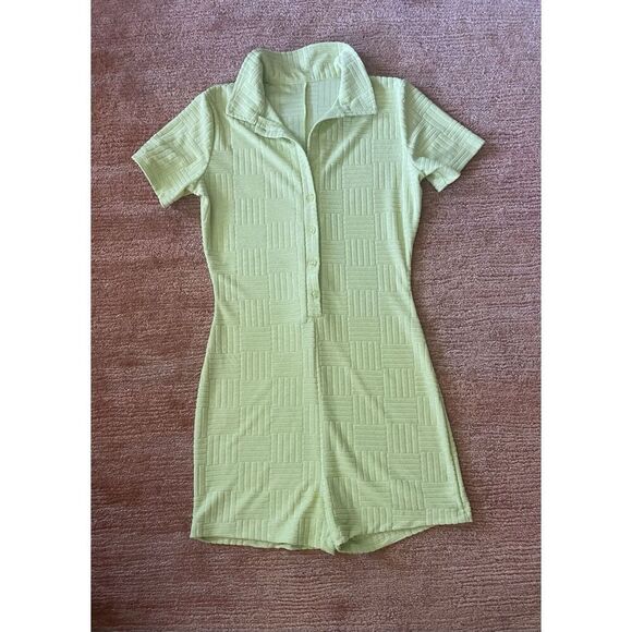 Lime Green Textured Romper Polo Collar Button Front Stretch Women’s Size M - Picture 1 of 8